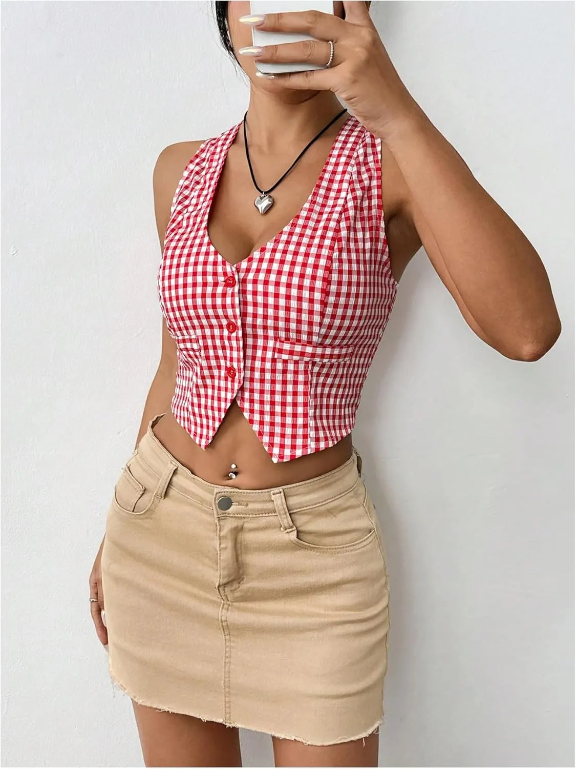 Floerns Women's Gingham Print Sleeveless Waistcoat V Neck Button Down Crop Tank Top