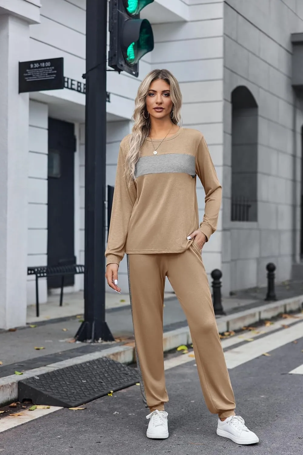 HOTOUCH Women's Two Piece Outfit Long Sleeve Crewneck Pullover Tops And Long Pants Tracksuit 2023 Fashion Sweatshirts
