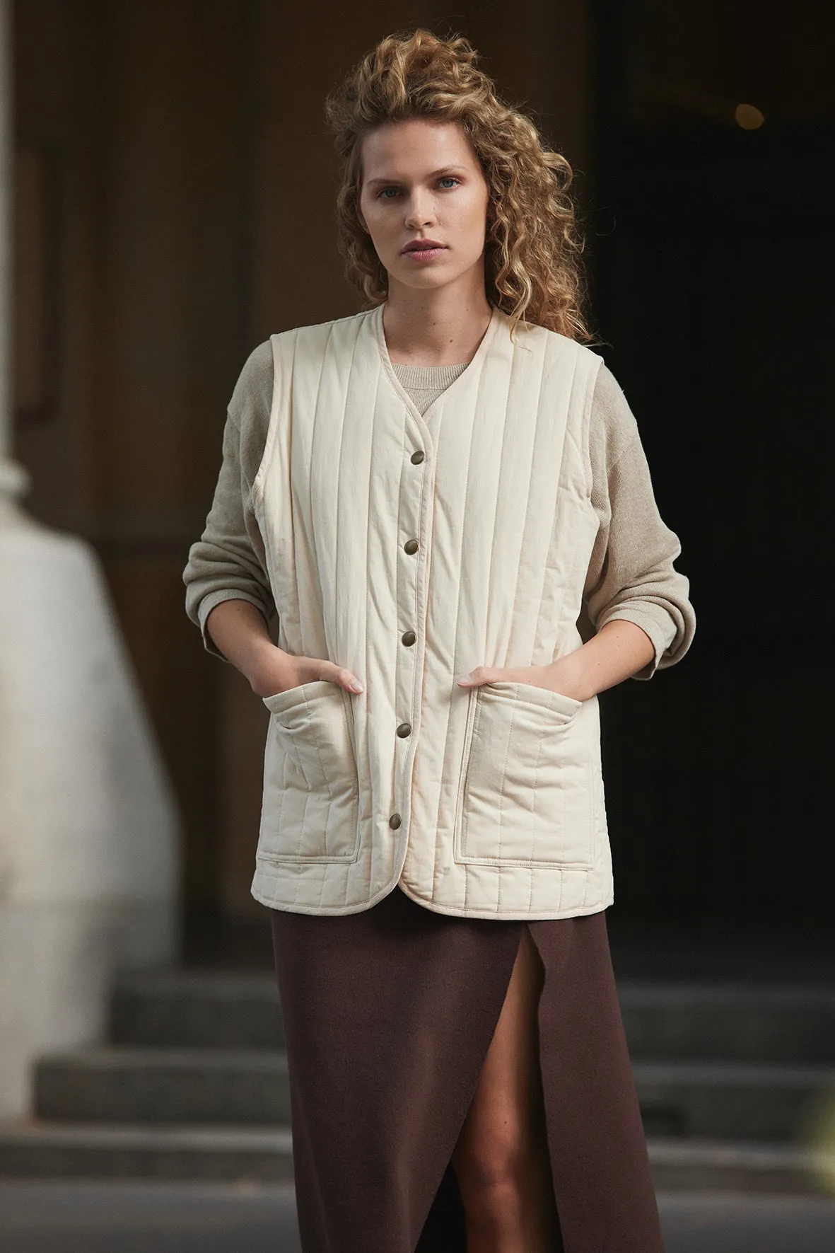 Mae Quilted Cotton Vest - Sand