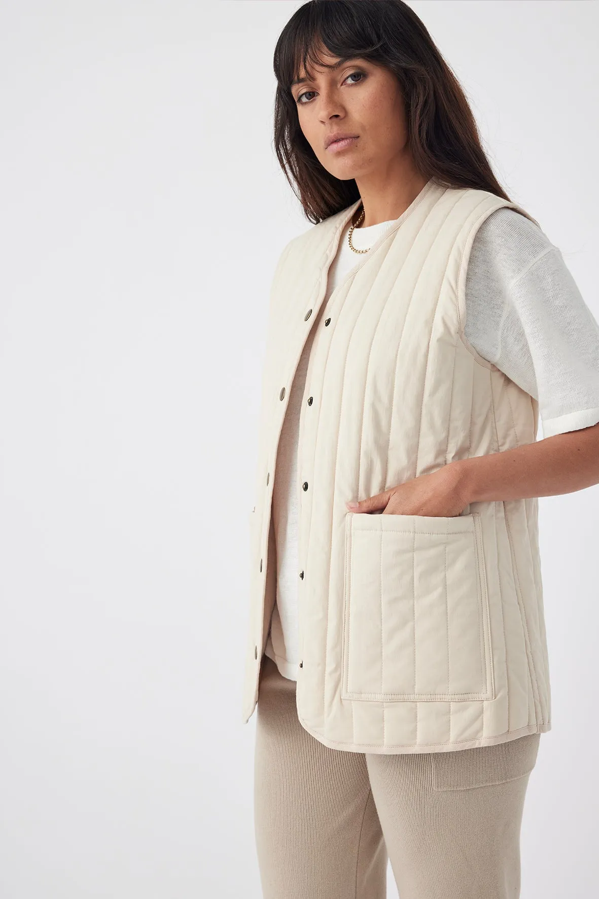 Mae Quilted Cotton Vest - Sand