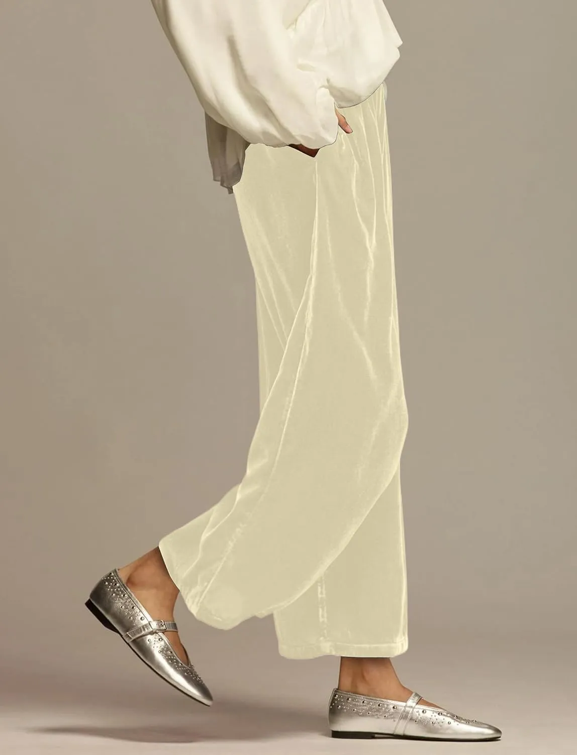 MISSACTIVER Women High Waisted Velvet Pants Loose Fit Wide Leg Lounge Pant Smocked Waist Trousers Palazzo Pants with Pockets
