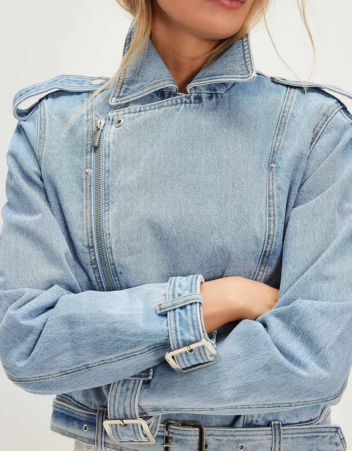 SCOFEEL Women's Distressed Denim Jacket Long Sleeve Zip Up Jean Shacket Casual Loose Fit Coat with Pockets