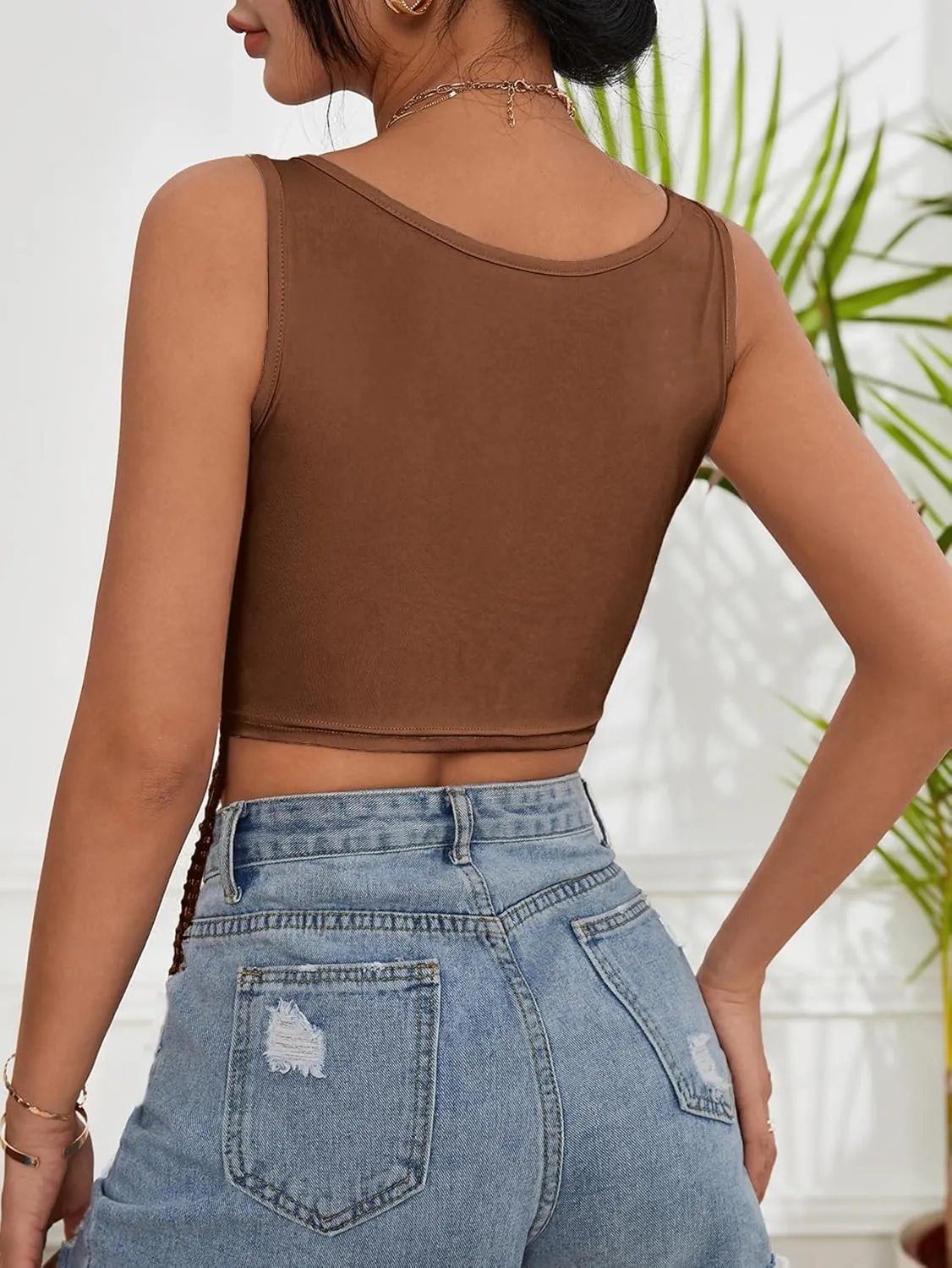 Verdusa 70s Outfits for Women Guipure Fringe V Neck Sleevelss Crop Tank Tops