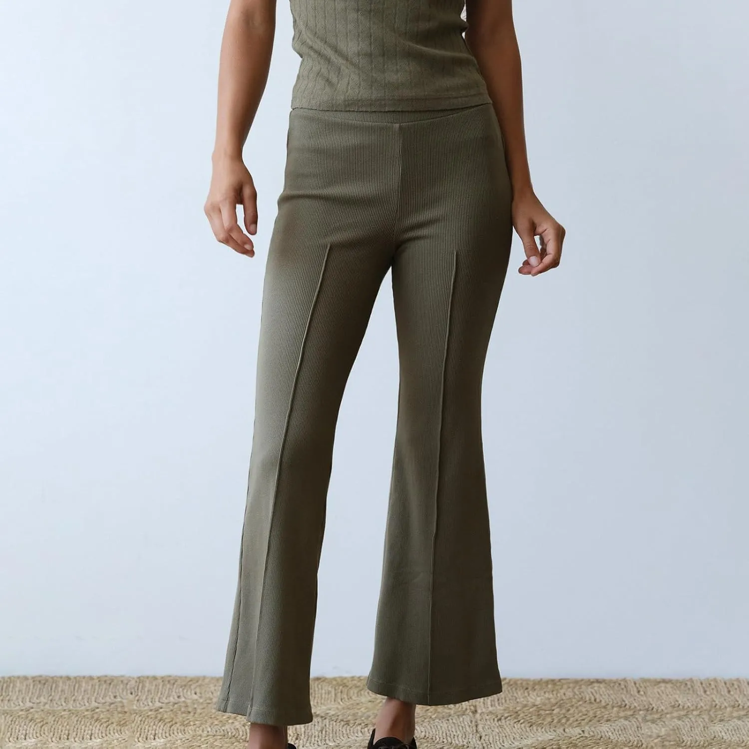 Women's Rib Flare Pants Elastic High Waist Seamed Creases Bell Bottom Trousers Workout Sweatpants