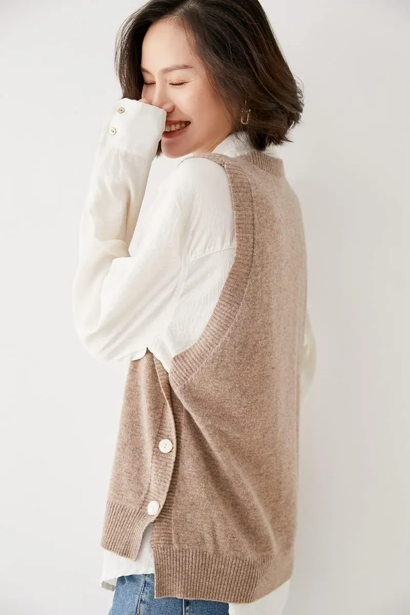 Women's V-Neck Simple Three-Button Design Solid Color Loose Casual All-Wool Knitted Vest