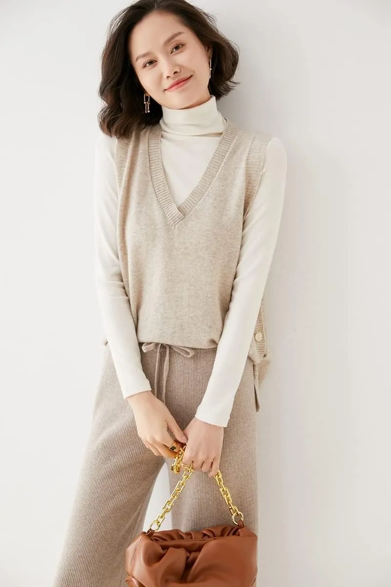 Women's V-Neck Simple Three-Button Design Solid Color Loose Casual All-Wool Knitted Vest