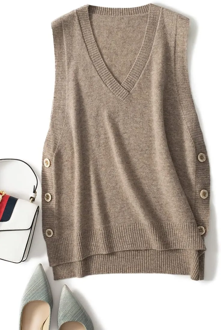 Women's V-Neck Simple Three-Button Design Solid Color Loose Casual All-Wool Knitted Vest